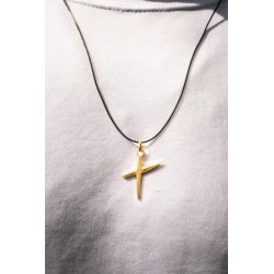 Croix Laiton doré
